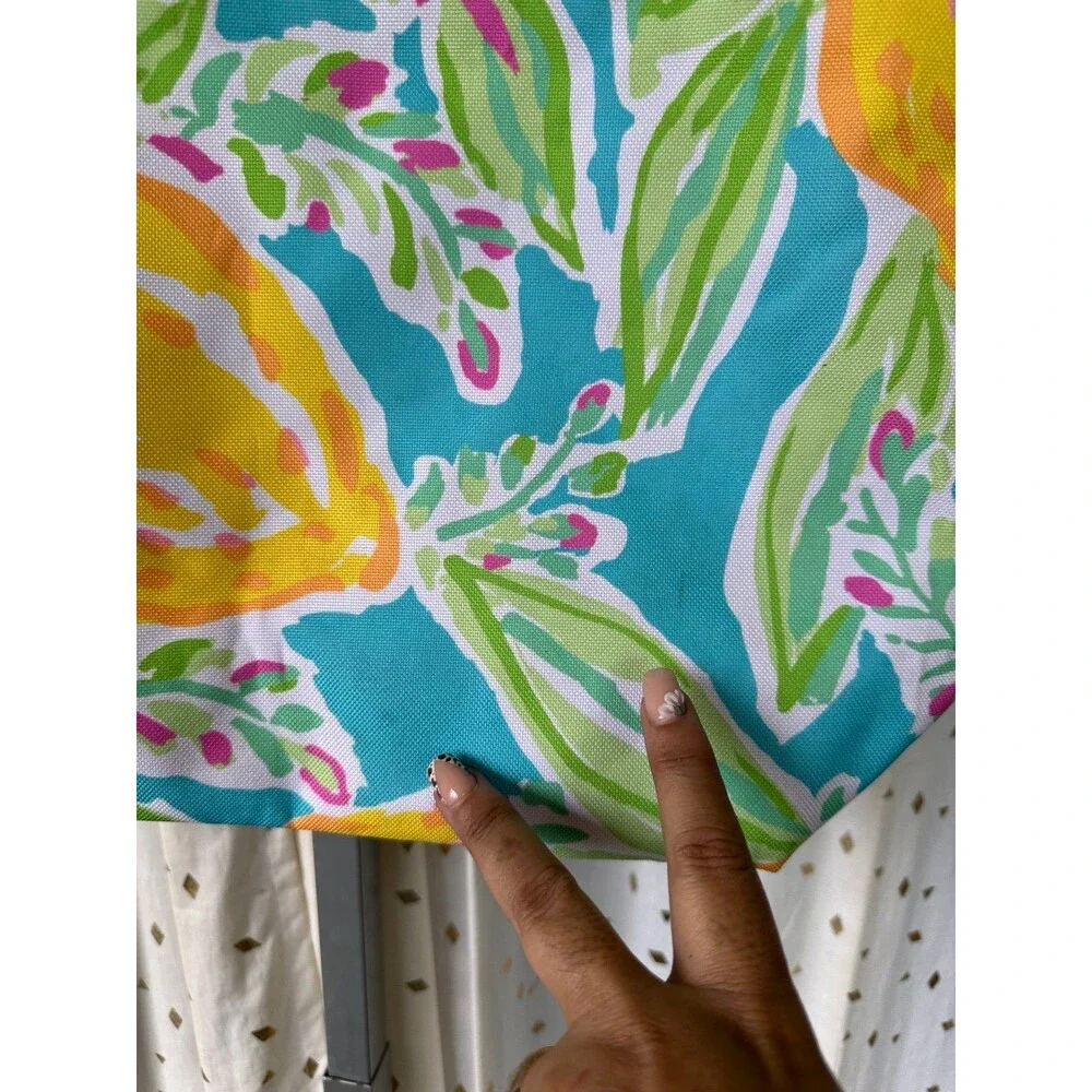 Lilly Pulitzer Estee Lauder Novelty Tropical Watercolor Lemon Canvas Tote Bag